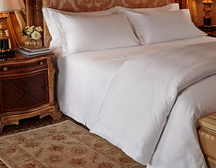 Protector de colchón, Hágase con la exclusiva colección para el hogar de  Luxury Collection Hotels